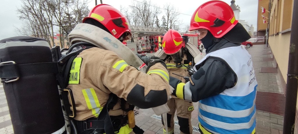 Ćwiczenia strażaków z KPPSP w Golubiu-Dobrzyniu