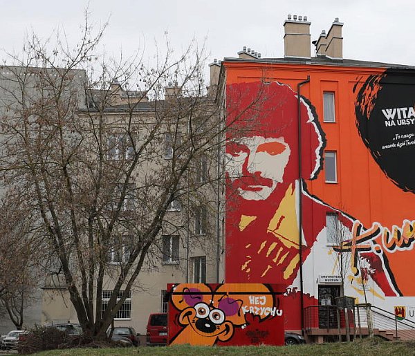Powstał mural poświęcony Krawczykowi-3433