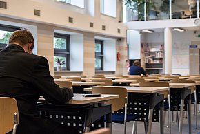 Zmiany w przepisach o wynagrodzeniach. Zapłacą za gotowość do pracy-9849