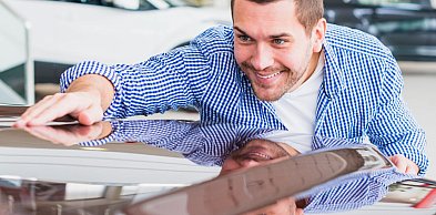 Planujesz wymianę samochodu? Sprawdź, jak przygotować się do sprawnej i bezpieczne