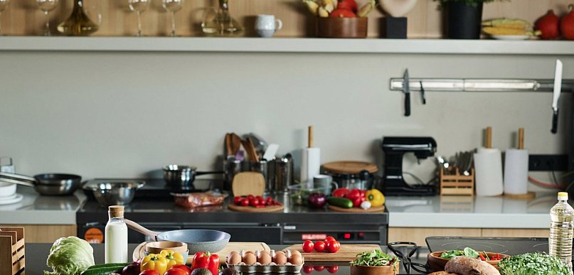 Domowe fast foody – jak zrobić ulubione smakołyki lepiej niż w restauracji?